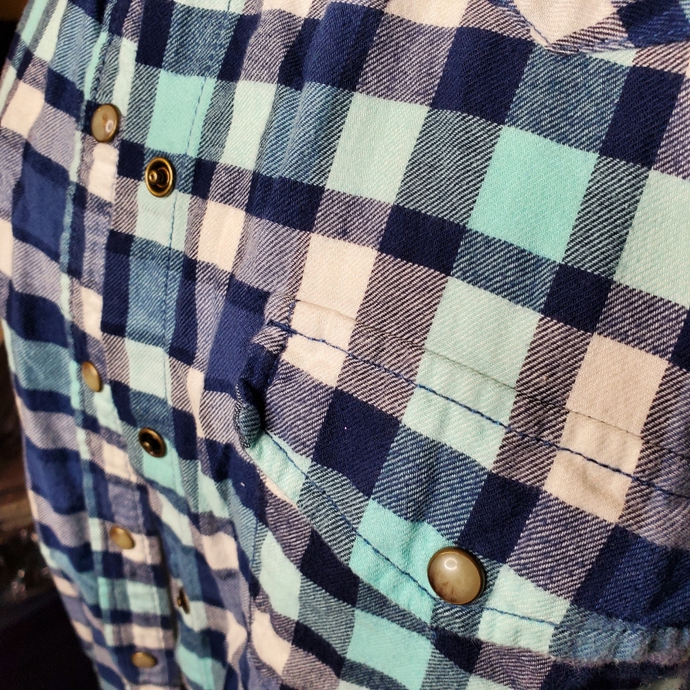 Jachs Girlfriend, Blue & Teal Button Down - Picture 2 of 6